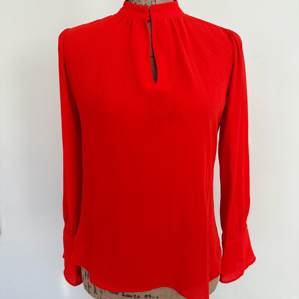 Lady in Red
